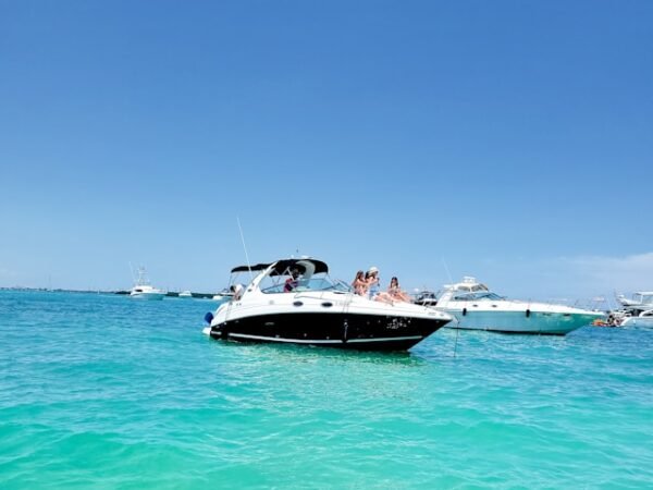 Boat Hire Service